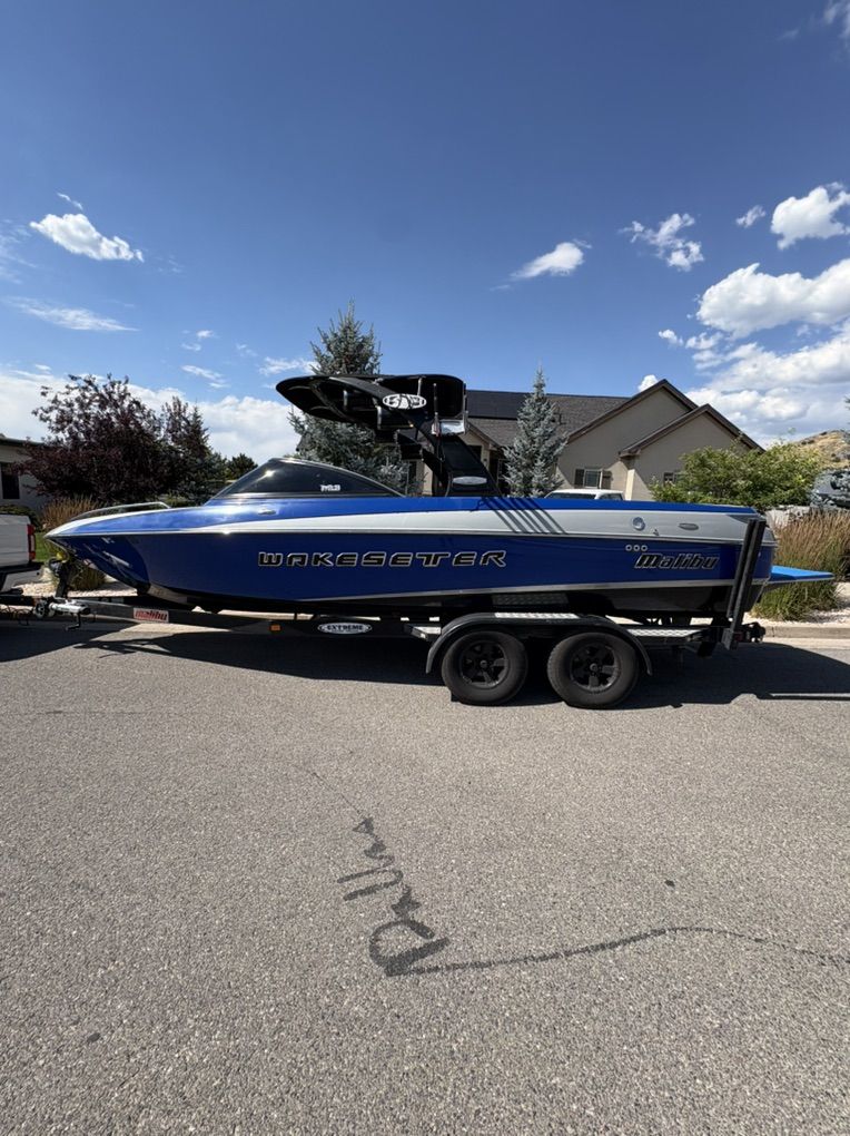 Malibu Wakesetter 23LSV