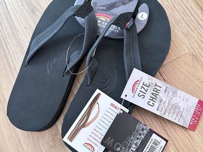 Rainbow Men's Sandals 9.5-10.5