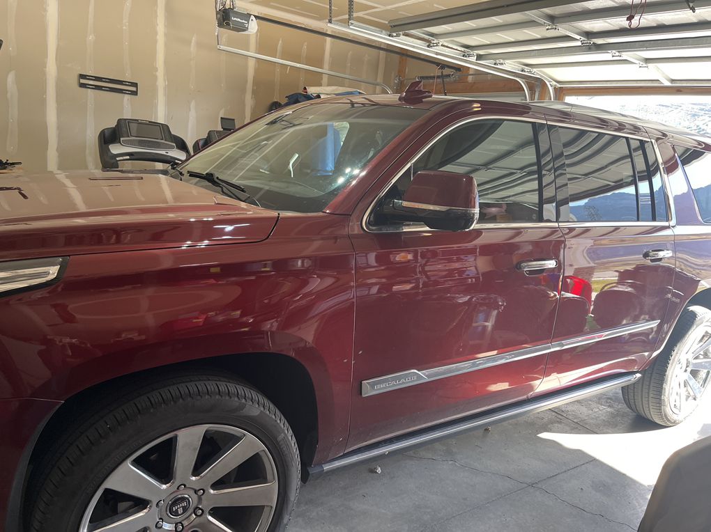 2018 Cadillac Escalade ESV Premium Luxury