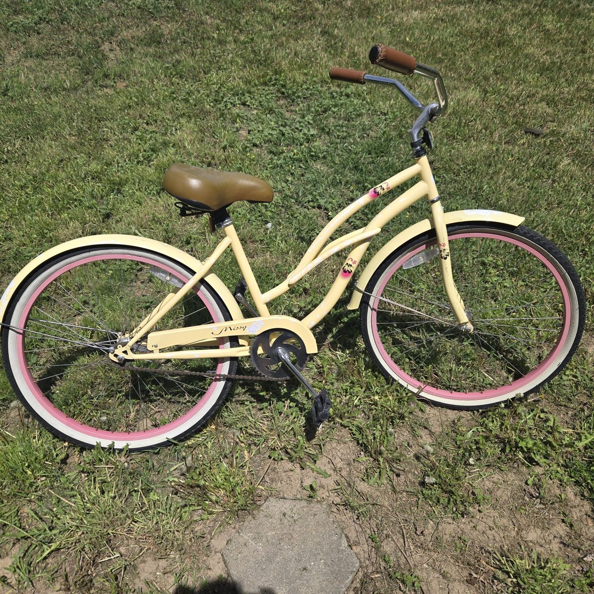 Yellow Beach Cruiser Bicycle