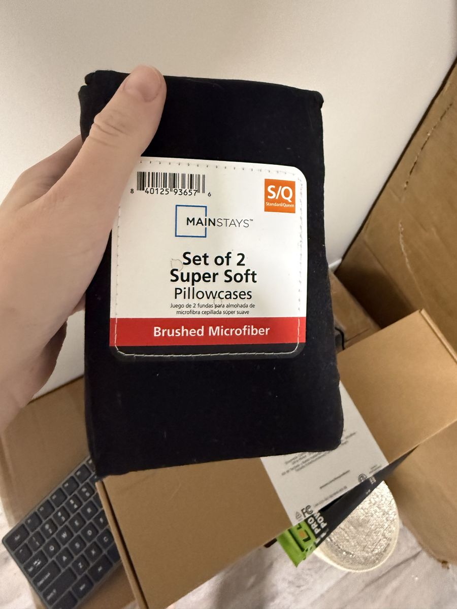 NEW Mainstays Super Soft Pillowcases – 2 Pack – Black – $5