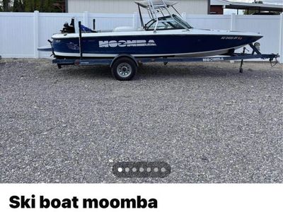 2000 Moomba LS Ski Boat with Tower and Trailer