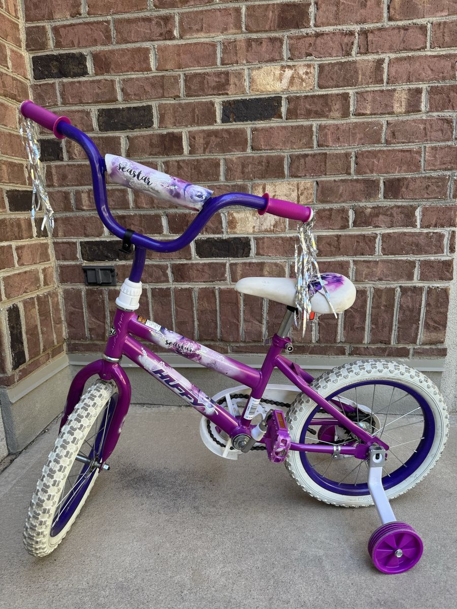 Huffy Bike with removable training wheels
