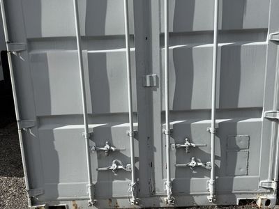 Container