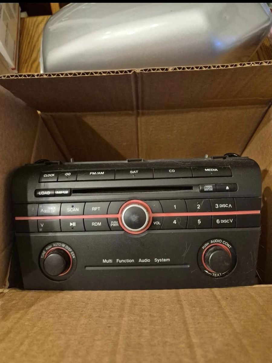 Mazda 3 radio 2009