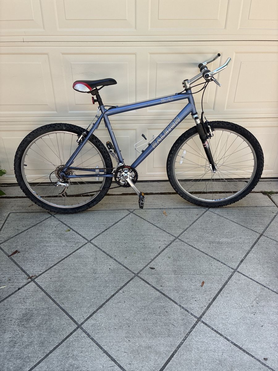 Raleigh M-80 Mountain Bike - Blue - Used Condition