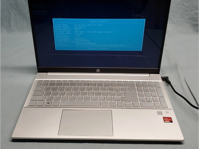 HP Pavilion 15.6" Laptop Ryzen 7 Mint Condition