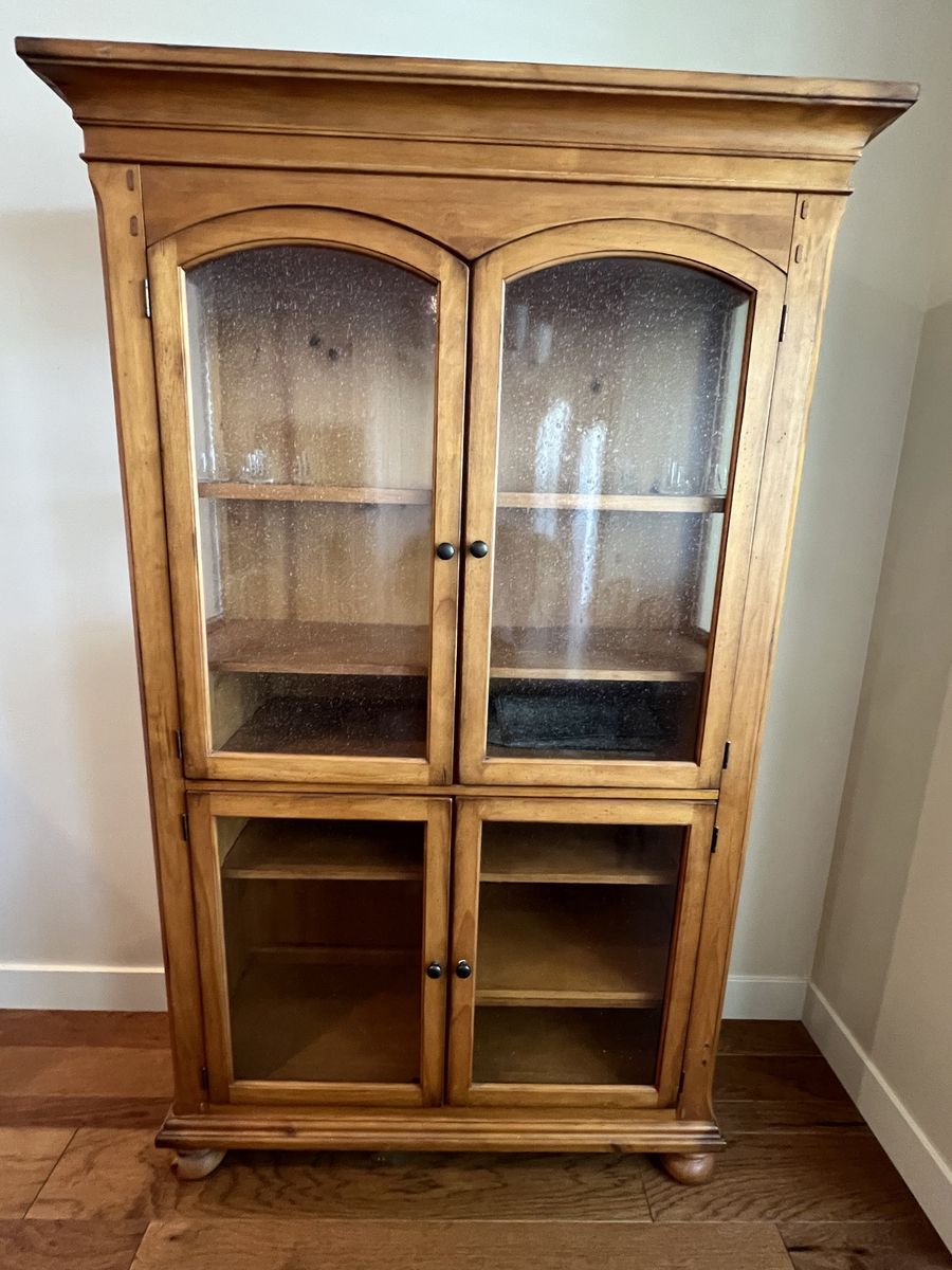 Vintage Style Natural Wood Display Cabinet Hutch with Glass Doors