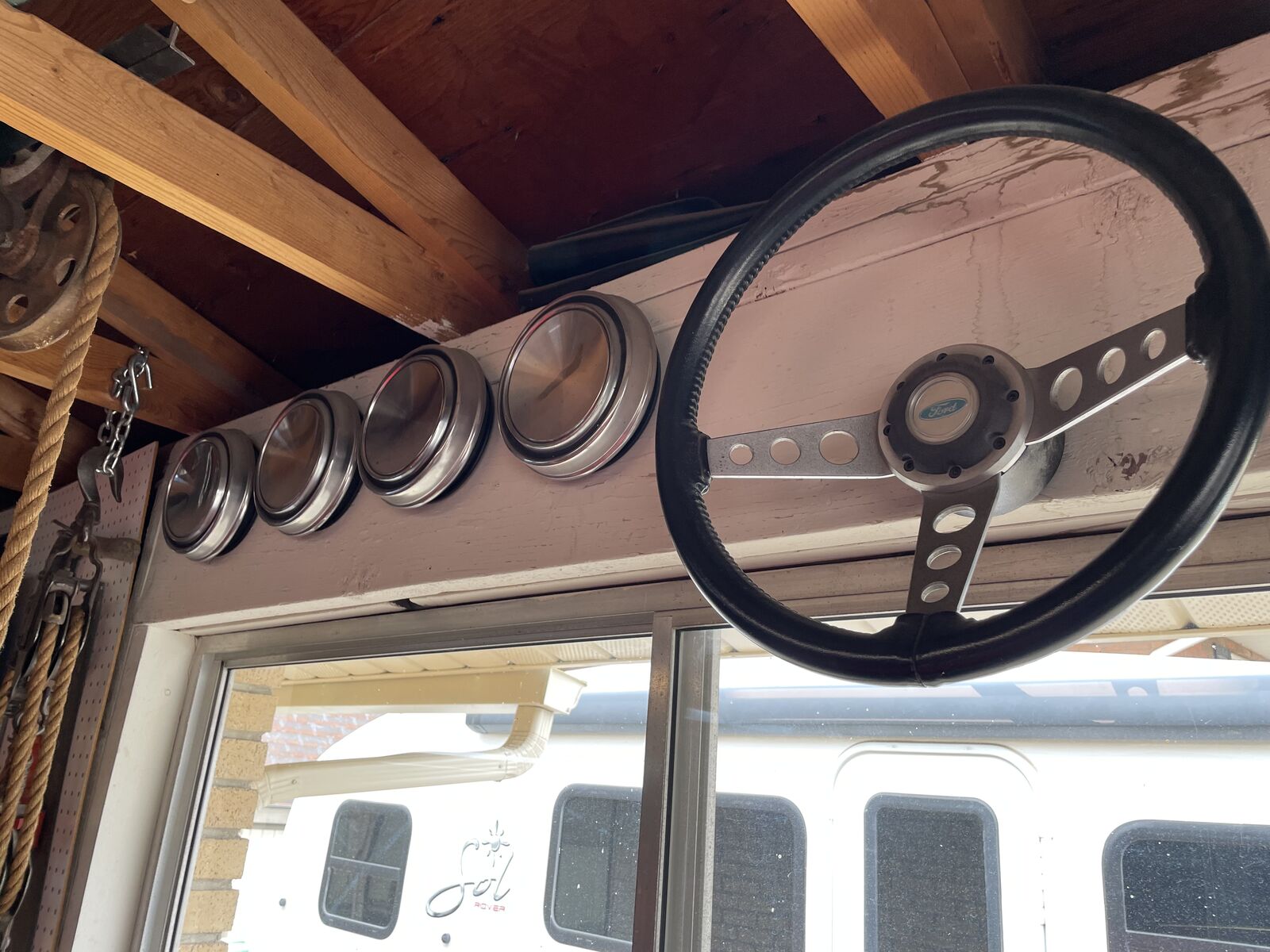 Ford Mustang OEM sport steering and hubcaps