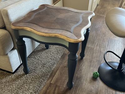 Scallop Side Table