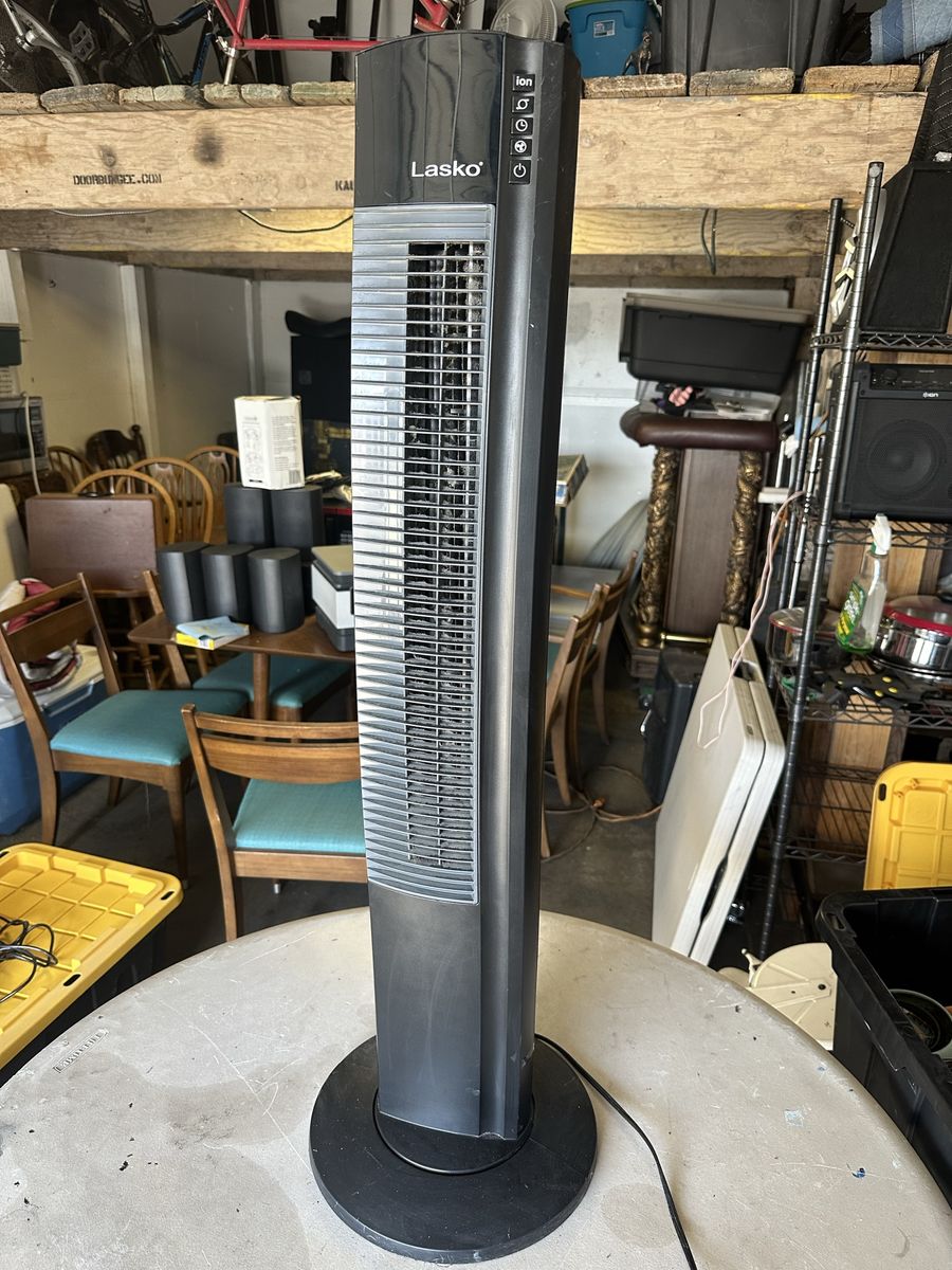 Lasko Wind Curve 42” Oscillating Tower Fan