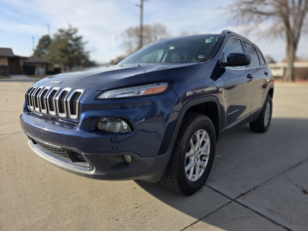 2018 JEEP CHEROKEE Latitude