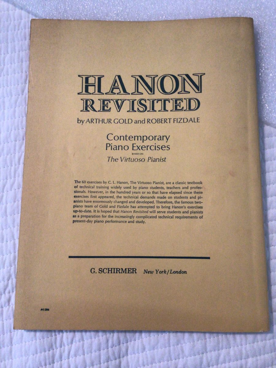 Main image 4