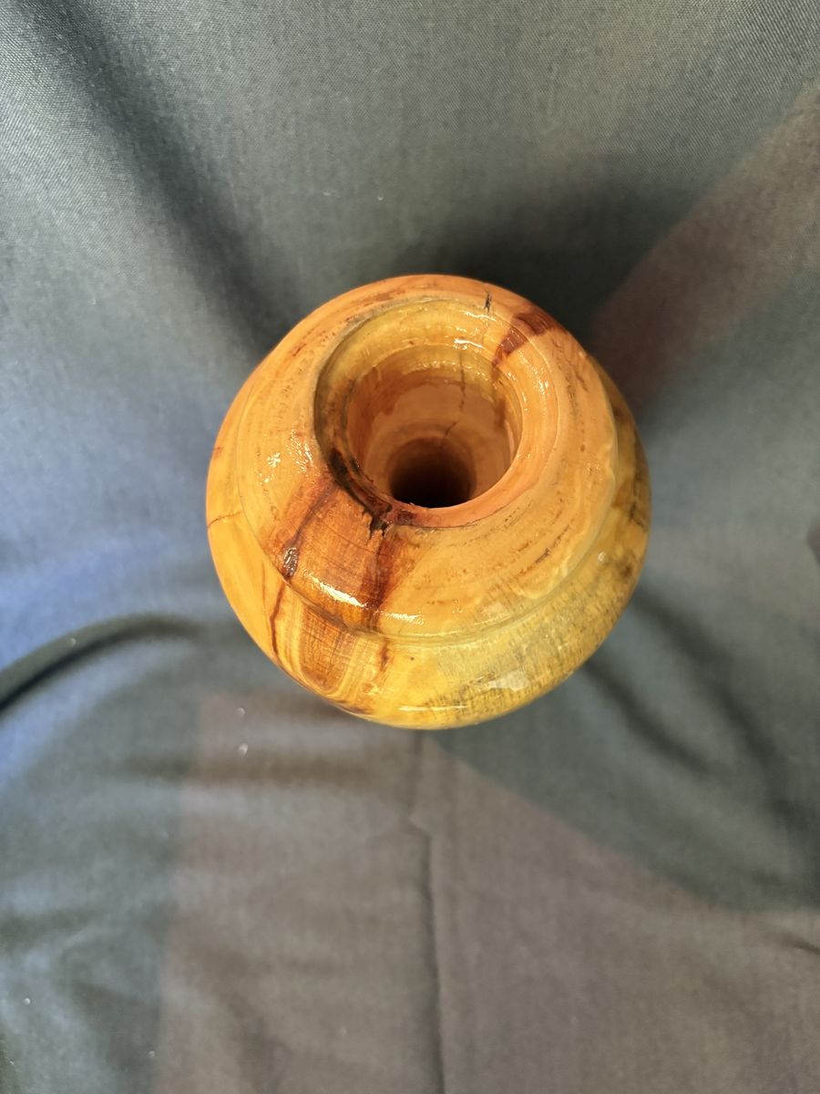 Main image 4