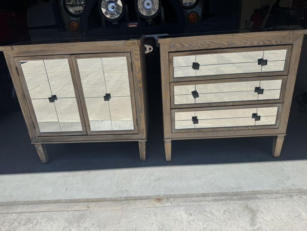 Mirrored Cabinets