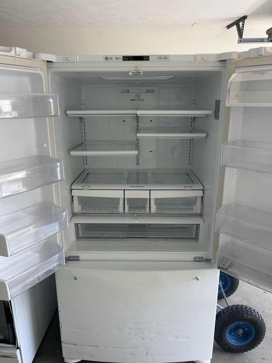 LG refrigerator