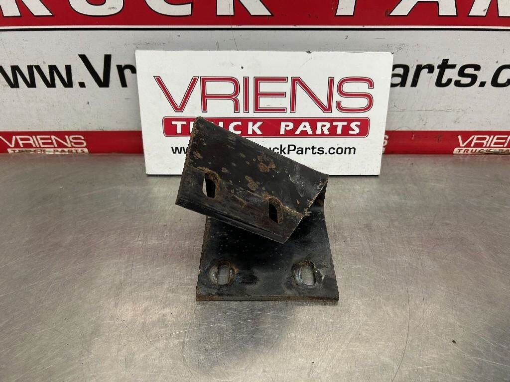Kenworth Bracket