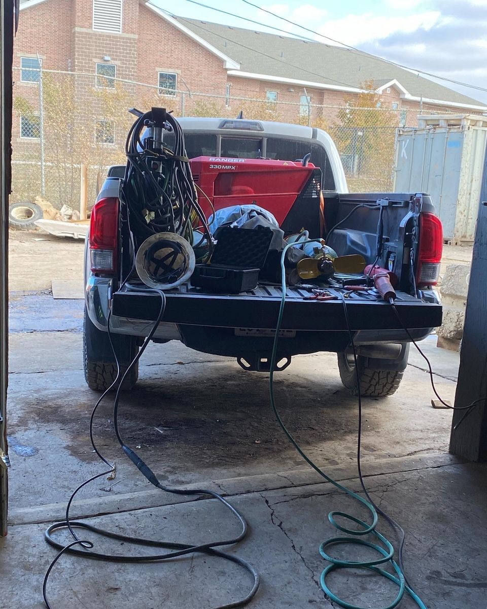 Lincoln Electric Ranger 330 MPX Multi-Process Welder/Generator - Used, Good Condition and the mp210 with the hypertherm x-30