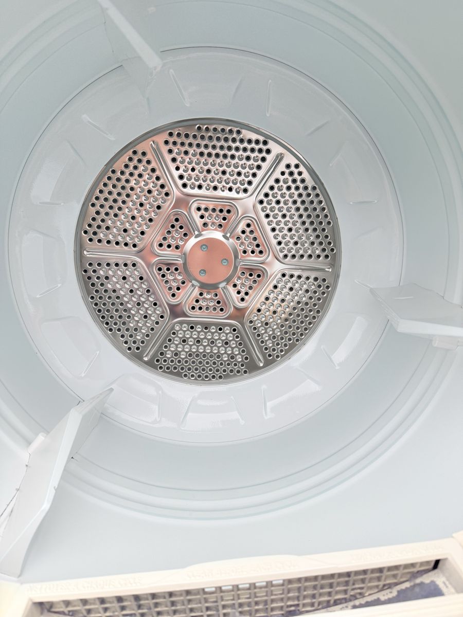 Main image 6