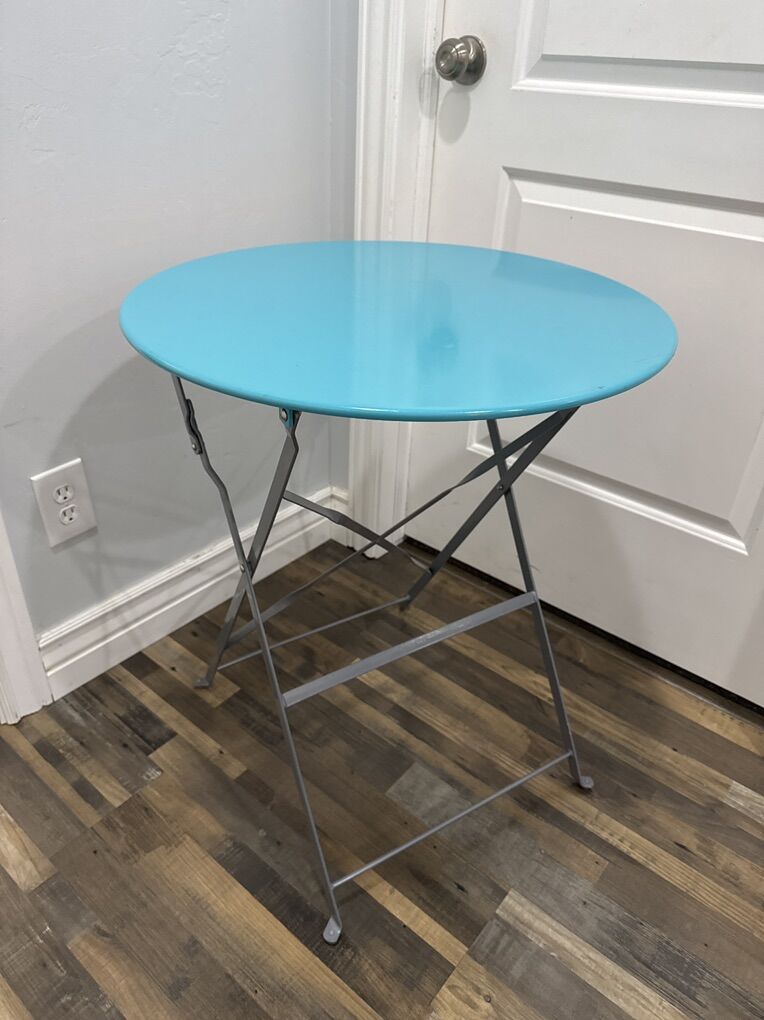 Small Foldable Table