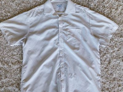 used andcollar shirts 6 count large athletic short sleeve