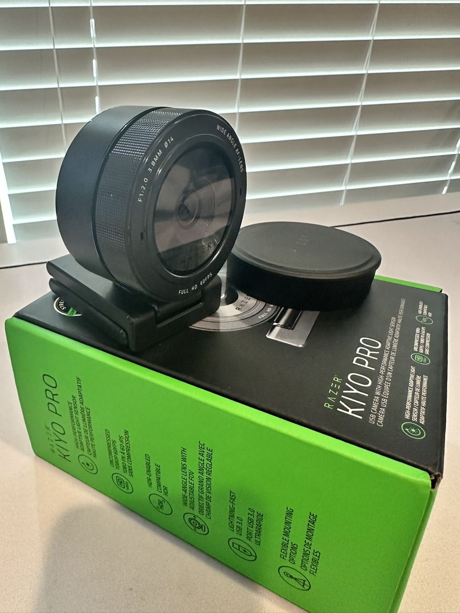 $75 OBO. Razer Kiyo Pro Webcam - 1080p 60fps, HDR, Wide-Angle Lens, USB 3.0, Adaptive Light Sensor