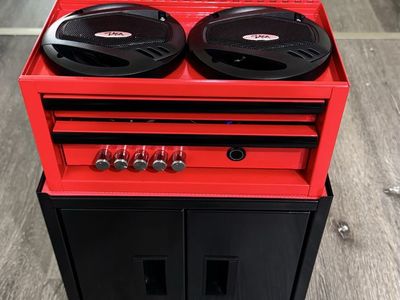 Custom US General Tool Box Stereo with Subwoofer and Speakers - Unique Audio Setup