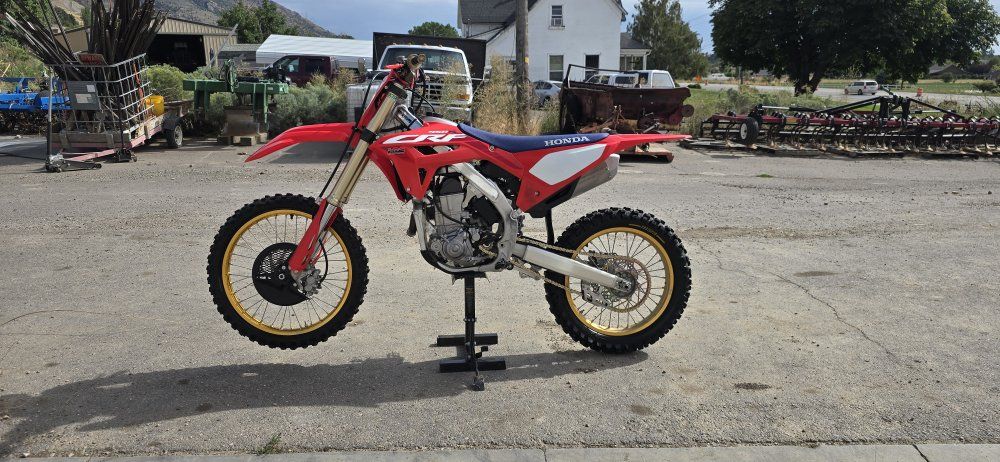 Honda CRF450 50th edition