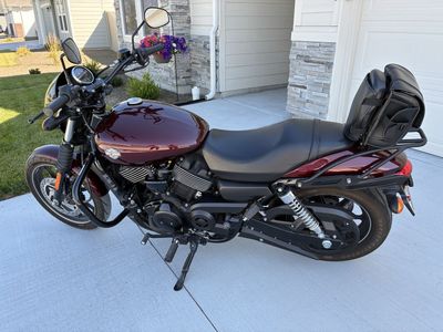 2015 Harley-Davidson Street 750 Motorcycle - Burgundy / Black
