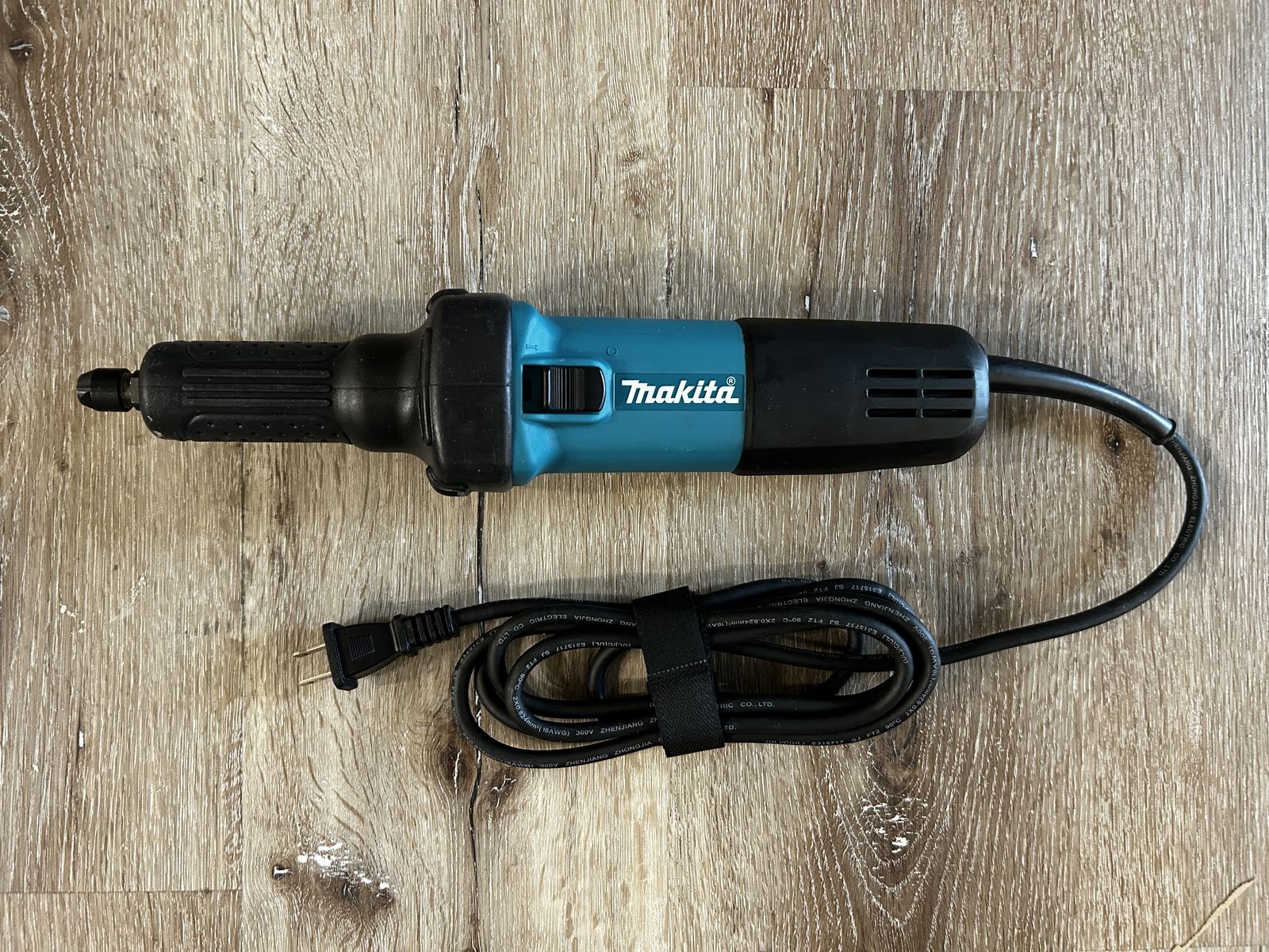 Makita GD0601 1/4"" Die Grinder slide switch 3.5 AMP 25000 RPM