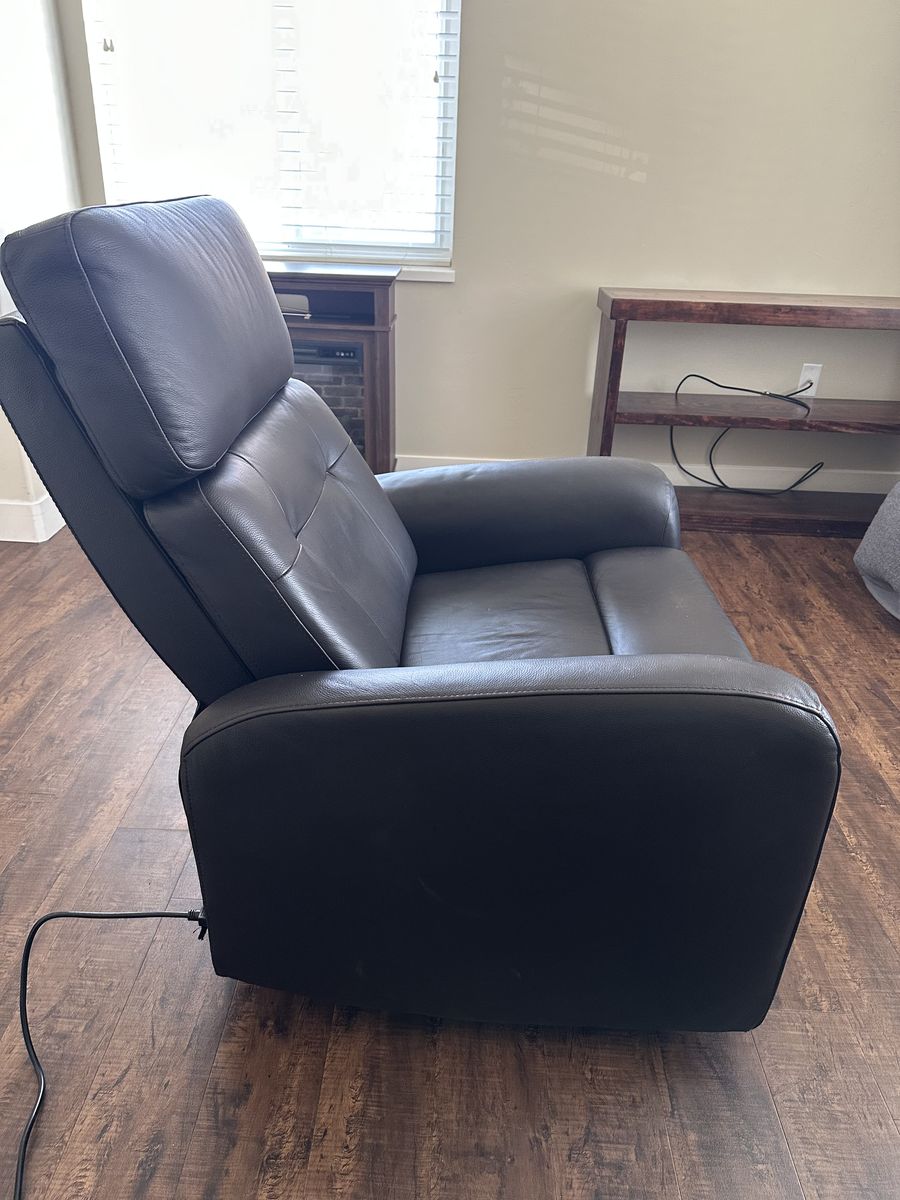 Leather Reclining Chair
