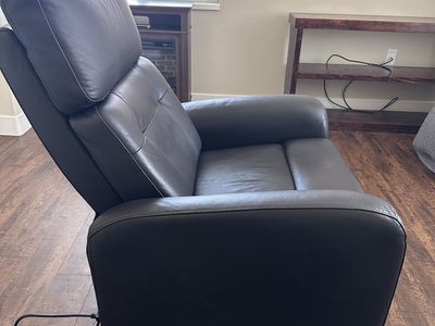 Leather Reclining Chair