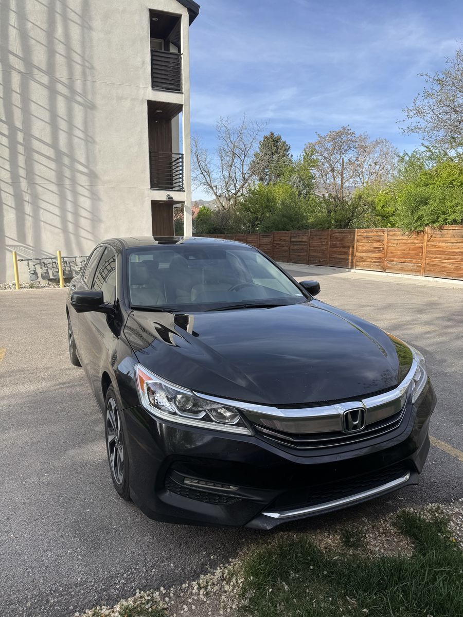 2016 Honda Accord EX-L w/Navi w/Honda Sensing