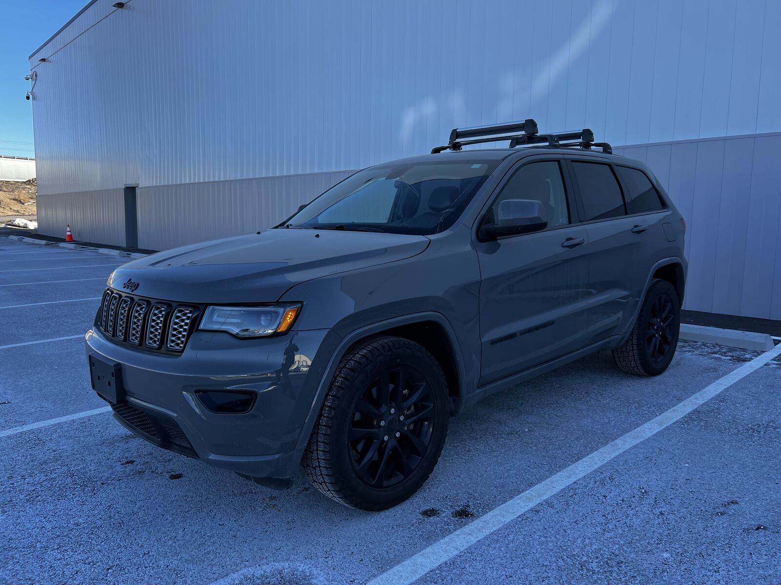 2021 JEEP GRAND CHEROKEE STING RAY GRAY