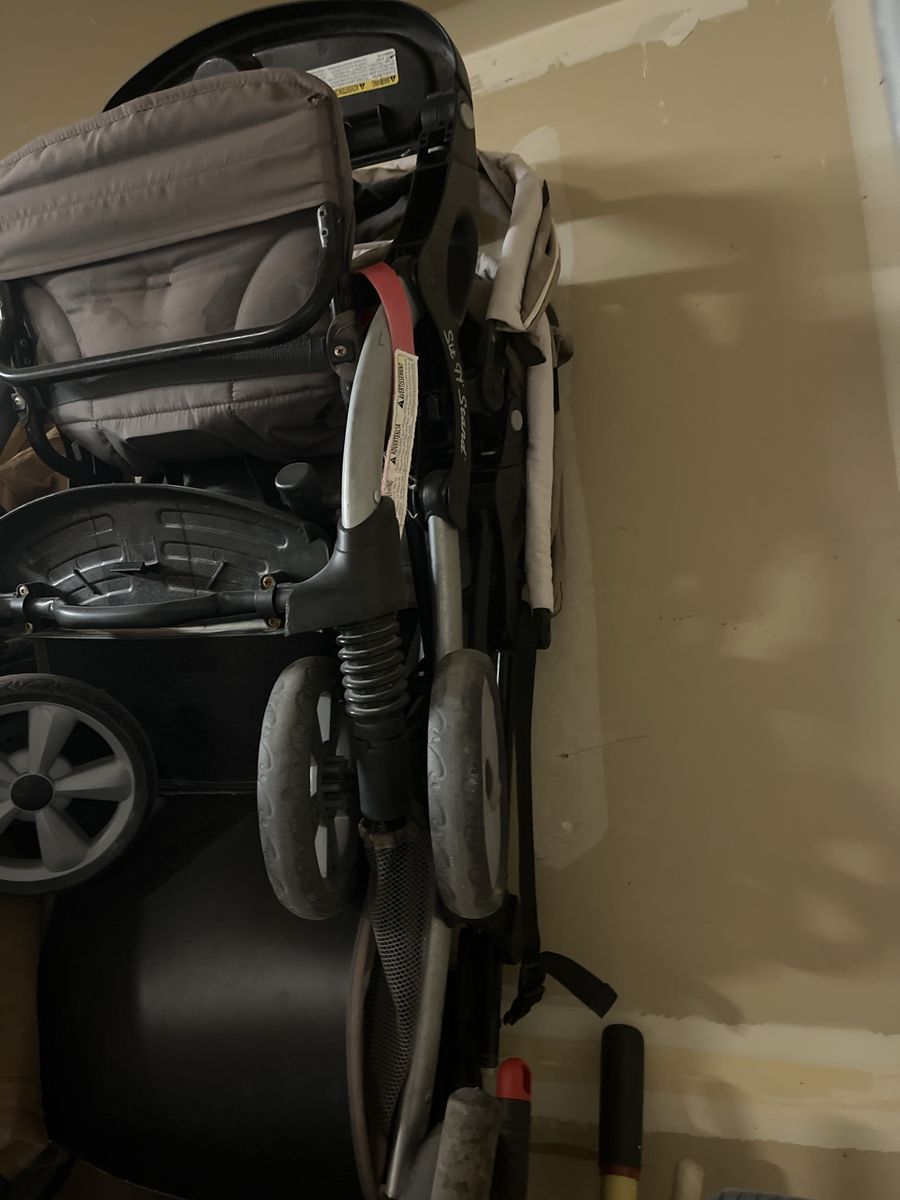 Sit N Stand Double Stroller - Good Condition