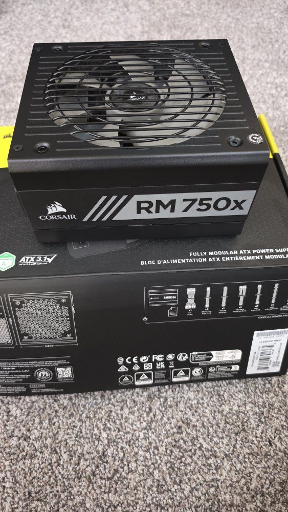 Corsair RM750x Fully Modular ATX Power Supply 750W