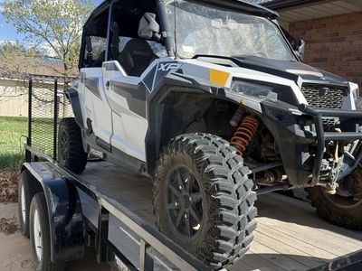 22 Polaris General XP 1000 Ride Command