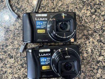 Digital camera