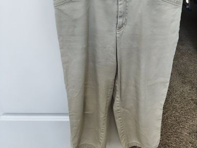 Size 8 capris