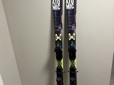 Atomic Nomad Blackeye Ti 160cm Skis + XTO 12 Bindings