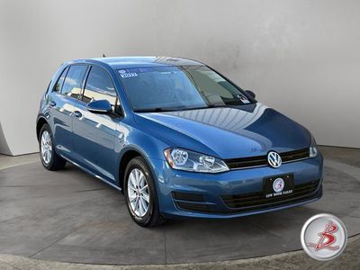 2017 Volkswagen Golf TSI S