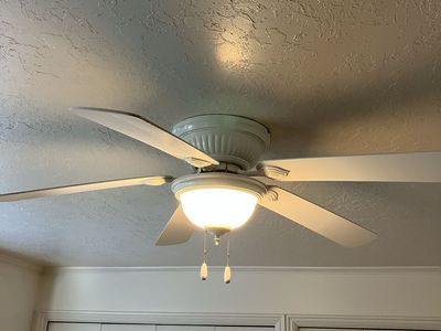 White 52" 5-Blade Ceiling Fan w/ Reversible Blades & Dimmable Light - Multi-Speed