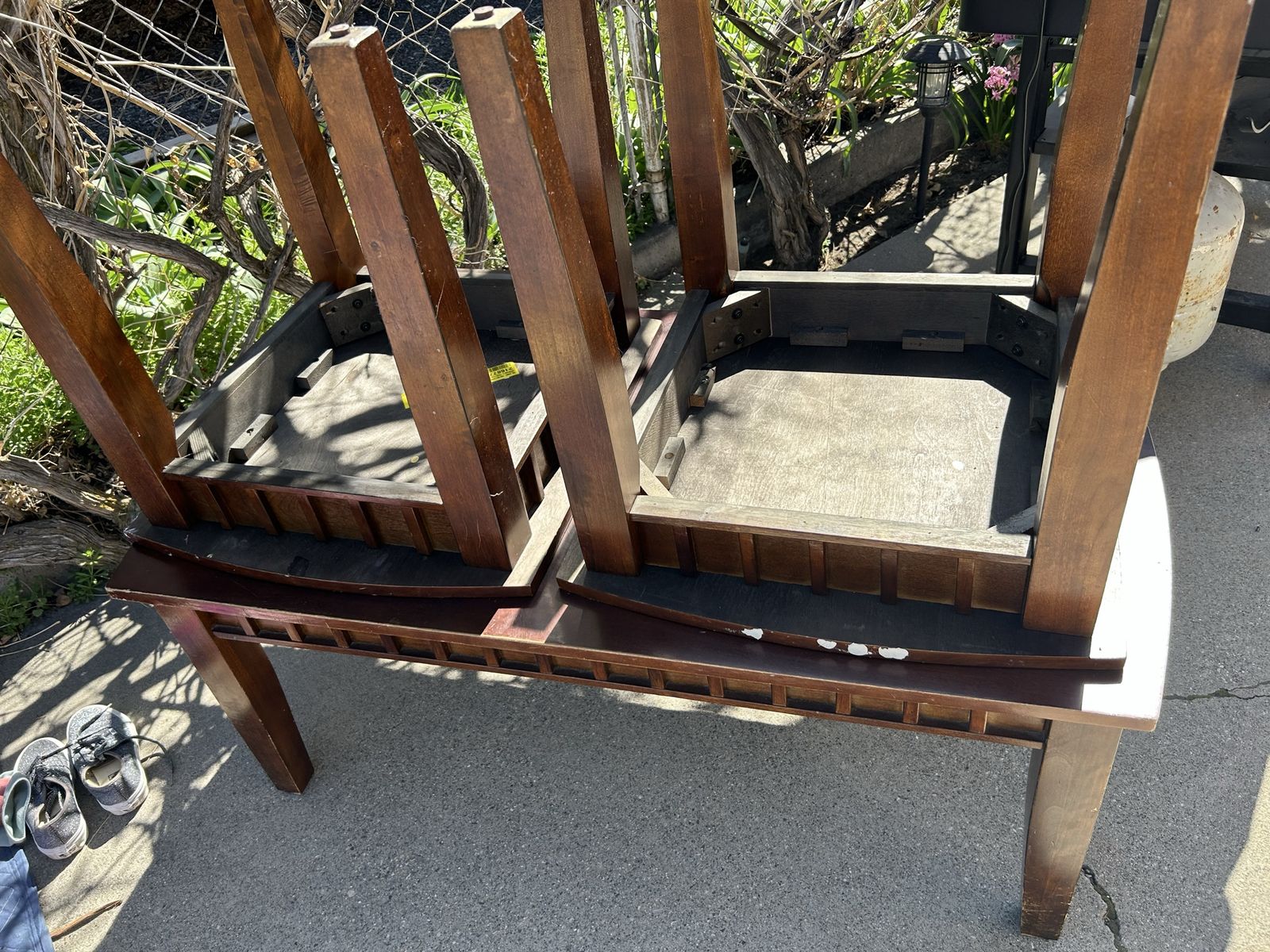 Sturdy Coffee Table and end tables