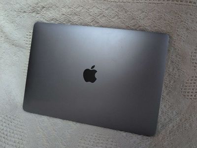 2020 MacBook Pro 13 M1 16 GB / 512 GB