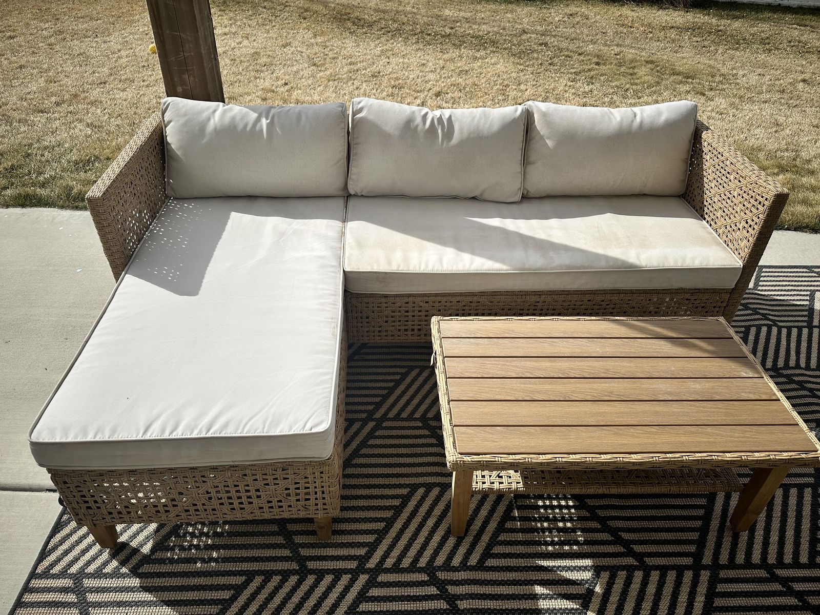 Outdoor Wicker Patio Couch With Coffee Table