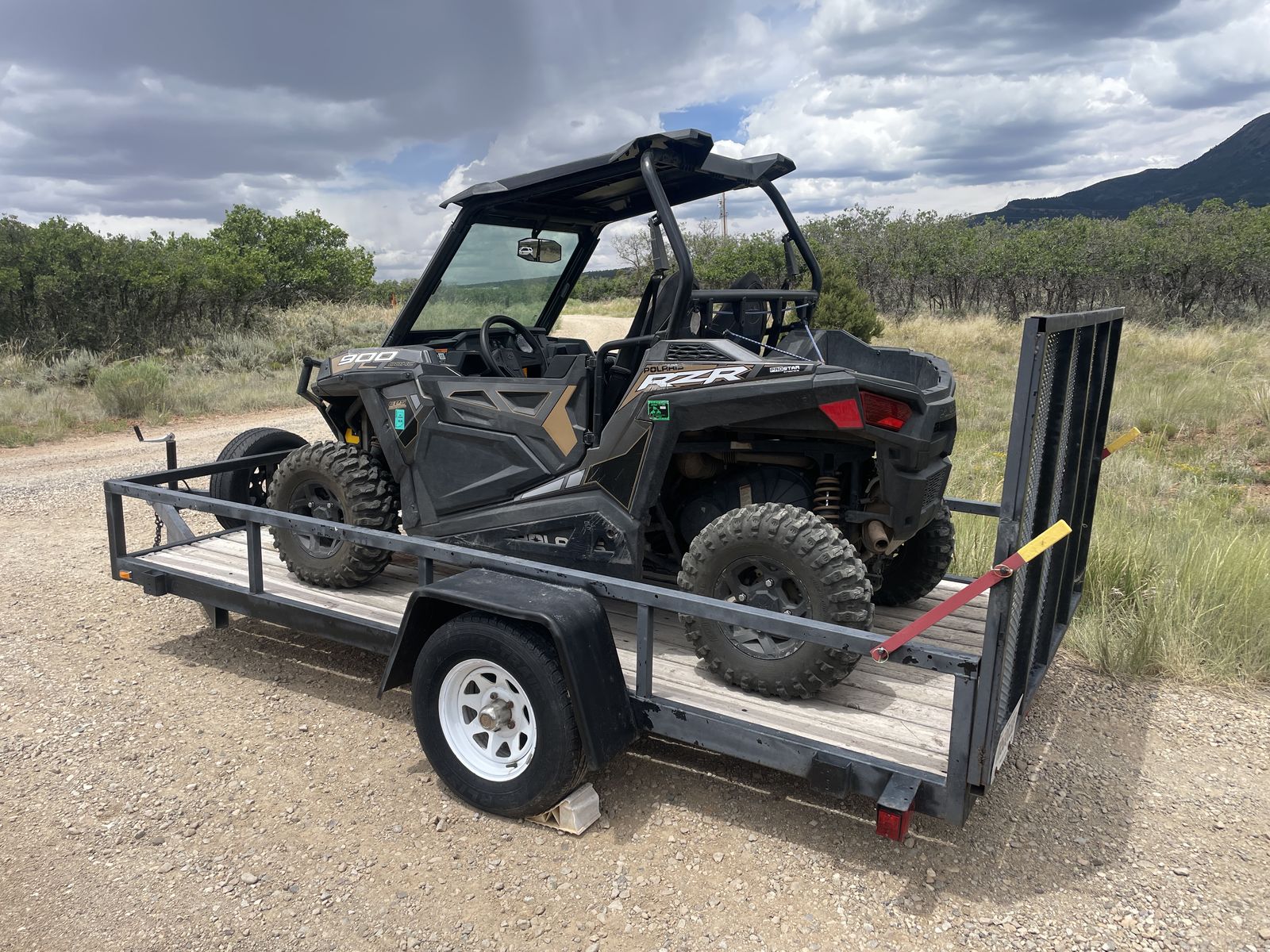 Great 2018 Polaris Rzr 900 EPS Trail Titanium with Trailer