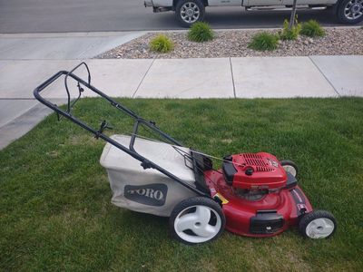 Lawn mower "Toro" 6.75 HP self-propelled