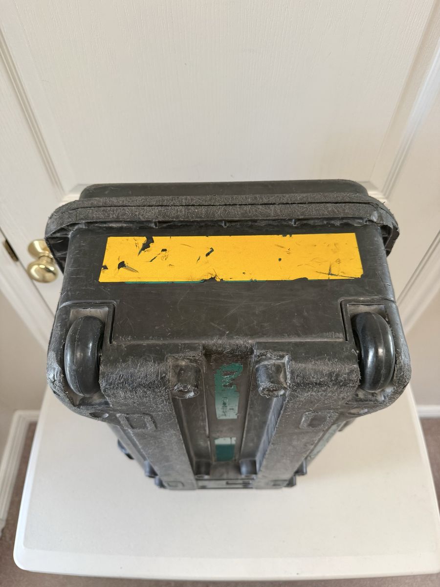 Main image 6
