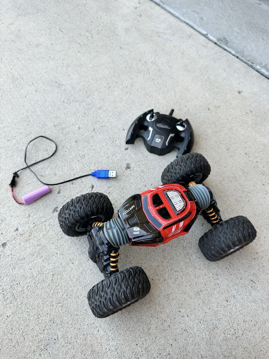 Red RC Stunt Car Remote Control Vehicle Rechargeable Battery & Charger Included