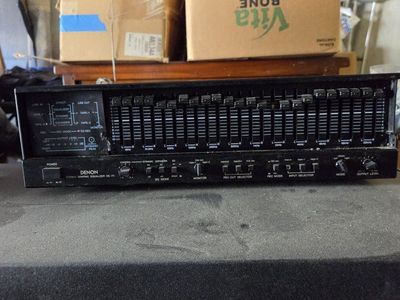 Denon DE-70 Stereo Graphic Equalizer - Vintage Audio Component